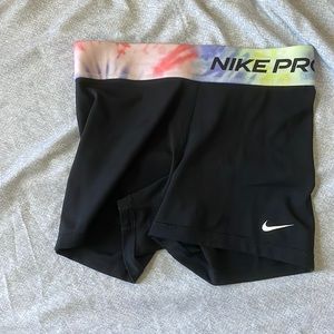 Nike pro women’s short 3”